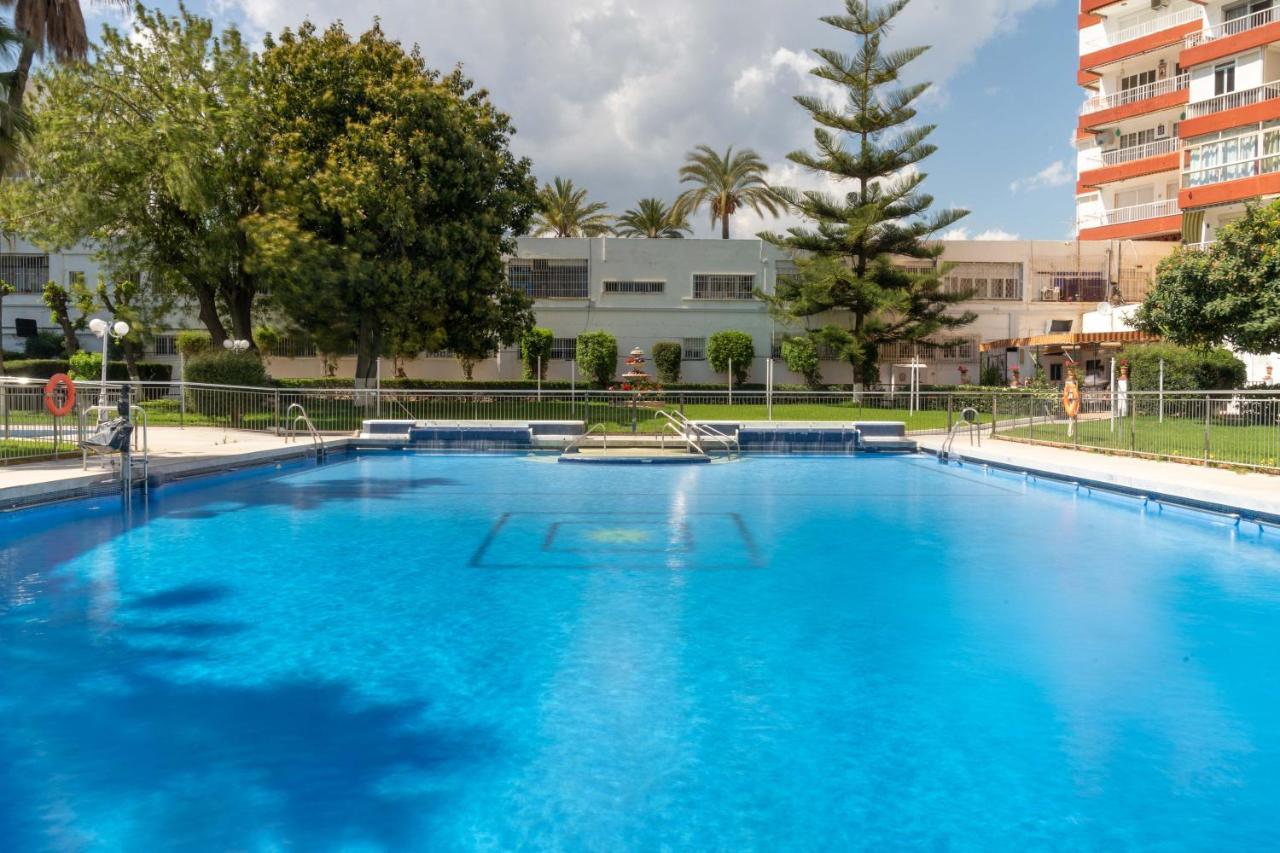 Апартаменти Apartamento Benalmadena Puerto Marina Екстер'єр фото