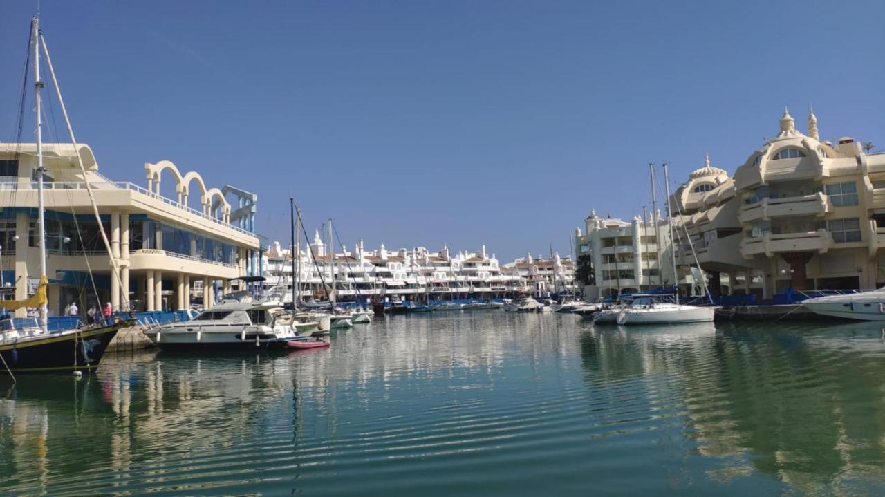Апартаменти Apartamento Benalmadena Puerto Marina Екстер'єр фото