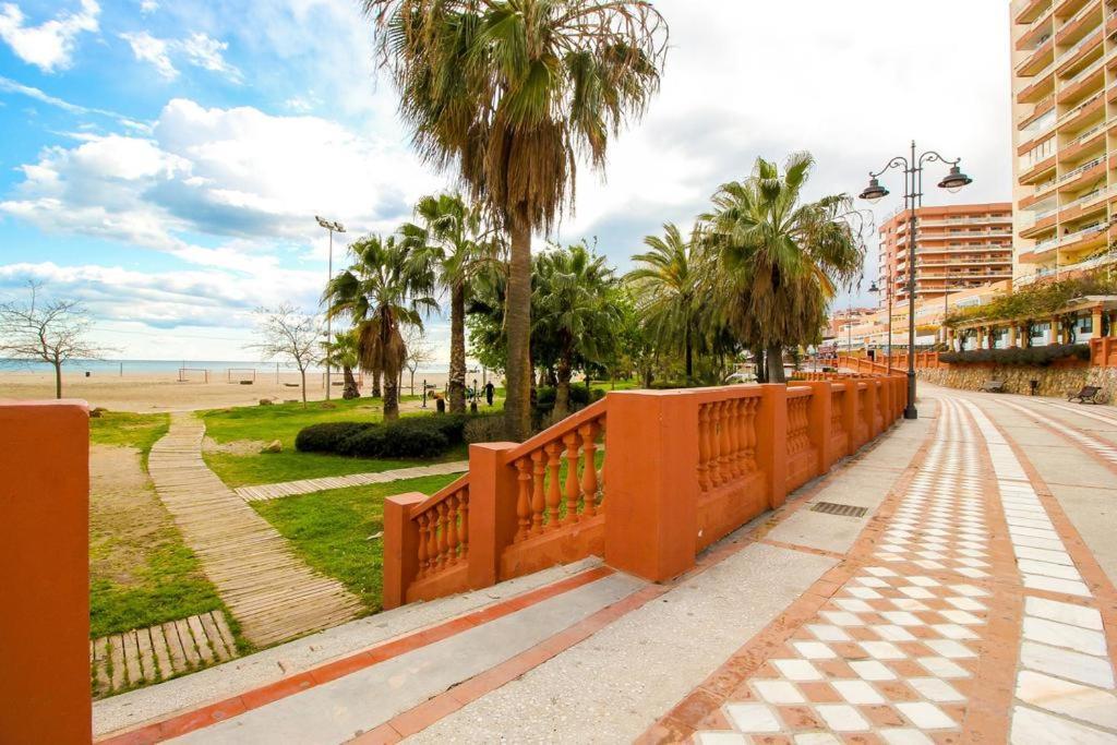 Апартаменти Apartamento Benalmadena Puerto Marina Екстер'єр фото