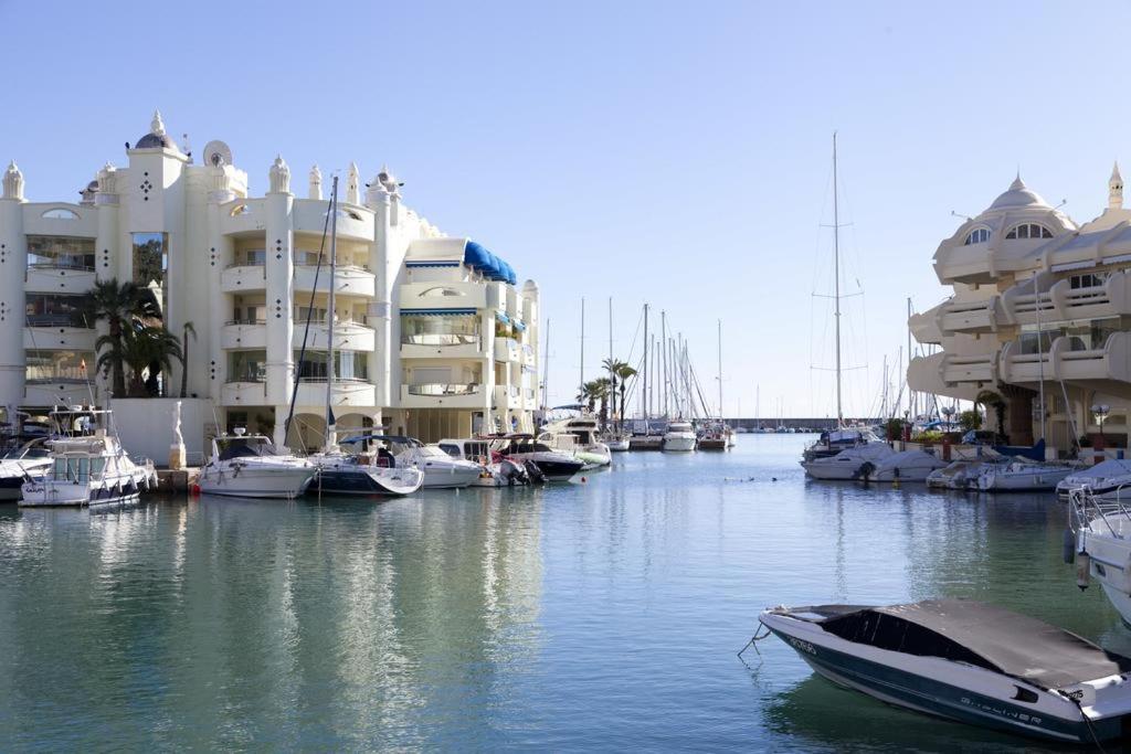 Апартаменти Apartamento Benalmadena Puerto Marina Екстер'єр фото