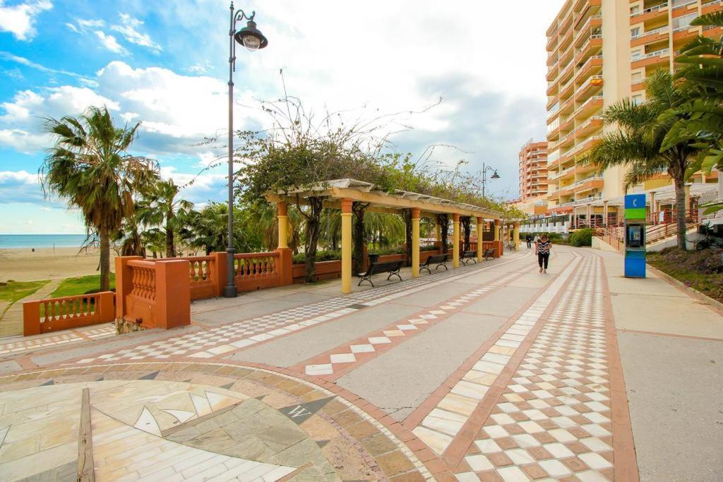 Апартаменти Apartamento Benalmadena Puerto Marina Екстер'єр фото