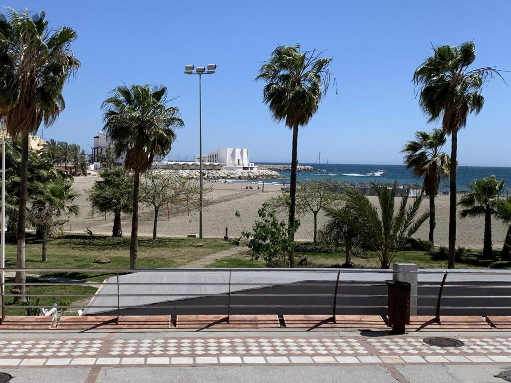Апартаменти Apartamento Benalmadena Puerto Marina Екстер'єр фото